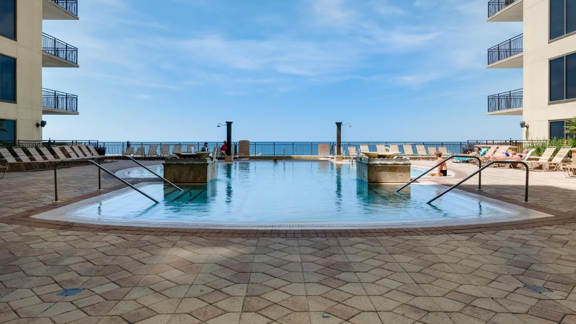 Warm And Inviting 1 Bd 1 Ba Condo With Breathtaking Gulf Views Panama City Beach Holiday home